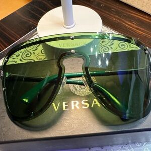 Versace 2180 Mirrored Shield Green Sunglassess